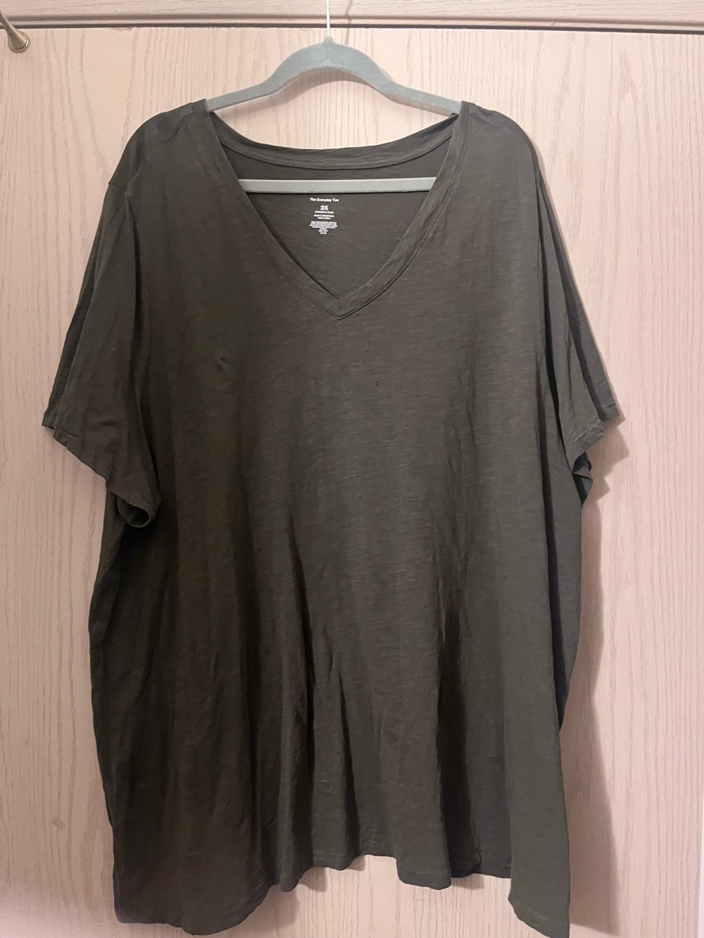 Sonoma T-Shirt in Olive Green